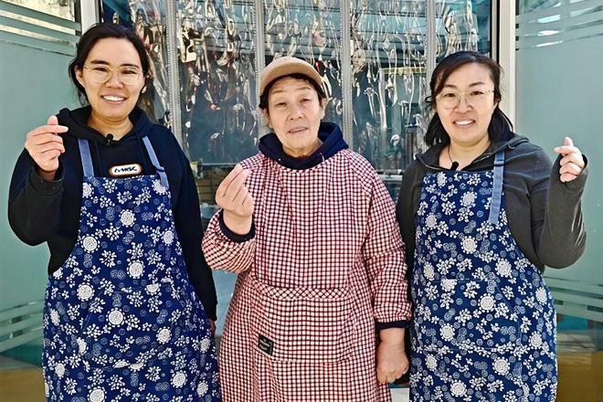 领到“煎饼女王”！她们用一张杂粮饼摊出逆袭人生PG麻将胡了免费试玩模拟器你的样子